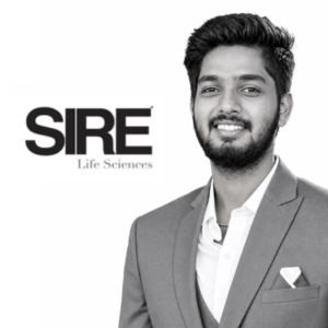 Portretfoto van Manideep Rachakonda, consultant bij SIRE® Life Sciences