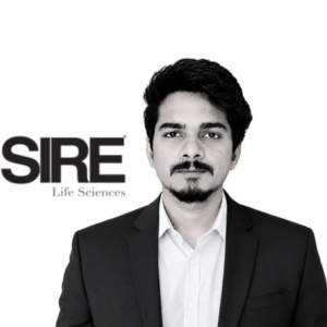 Portretfoto van Tharun Erukala, consultant bij SIRE® Life Sciences